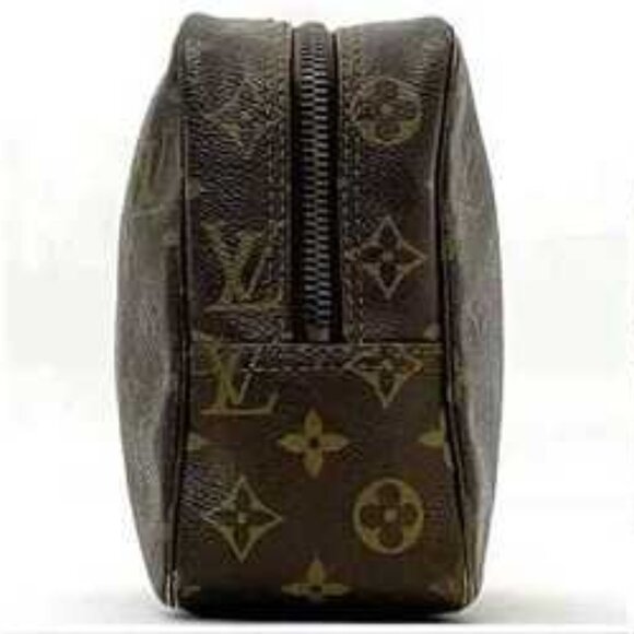 Louis Vuitton Pouch True Toilet 28 Brown Monogram Canvas, M47522  - Authentic - Picture 3 of 12